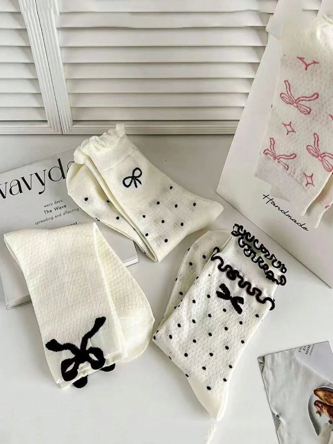 4 Pair Cute Winter Bowknot Socks