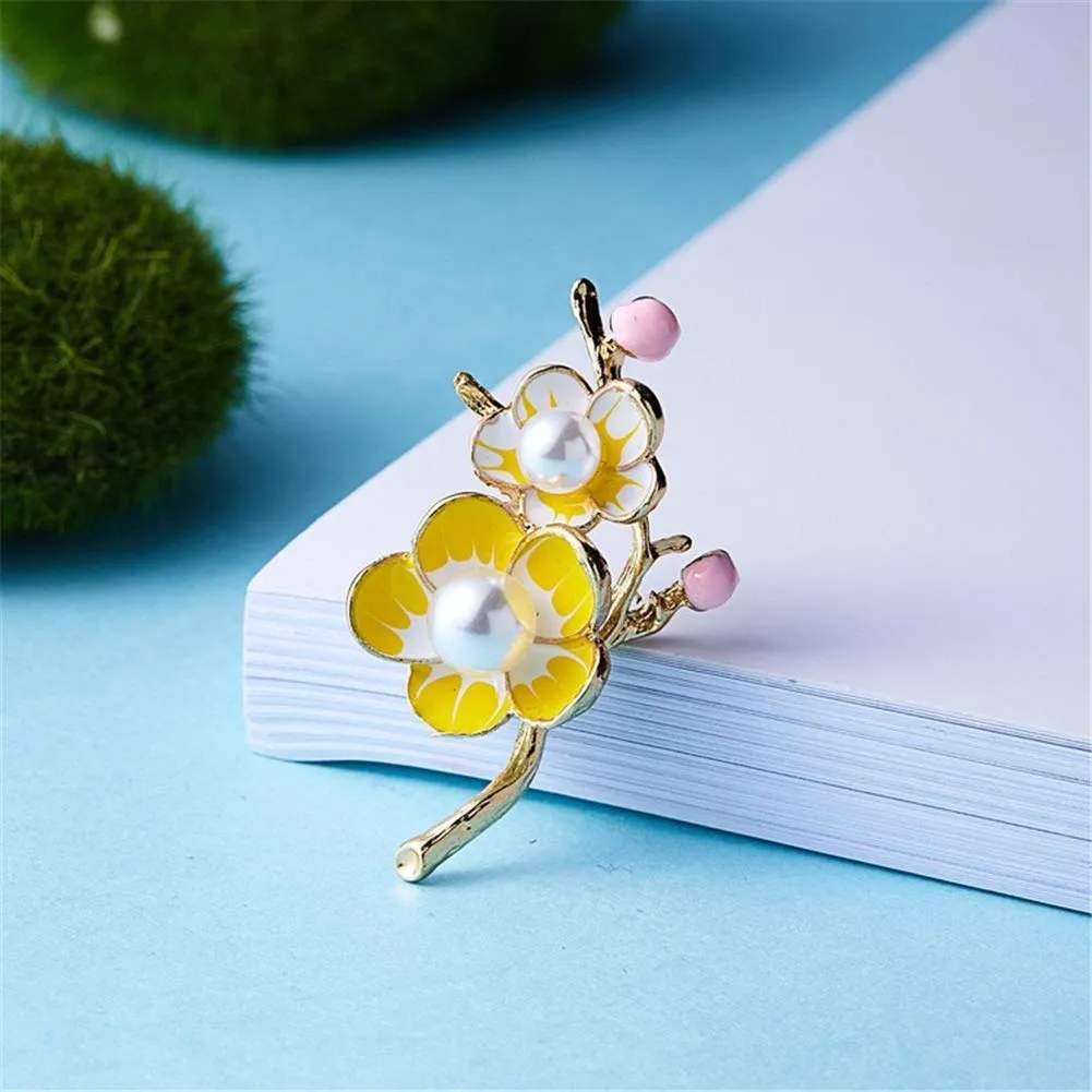 AILUOR Elegant Enamel Plum Blossom Flower Brooch Pin, Fashion Gold Plated Pearls Floral Brooch Lapel Pin for Women Girl Bridal Wedding Corsage Jewelry Gifts
