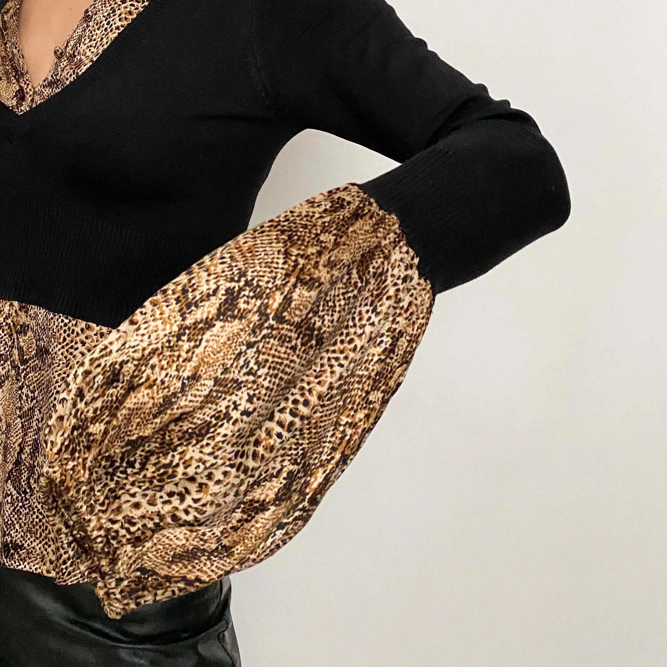 bebe layered top - xs