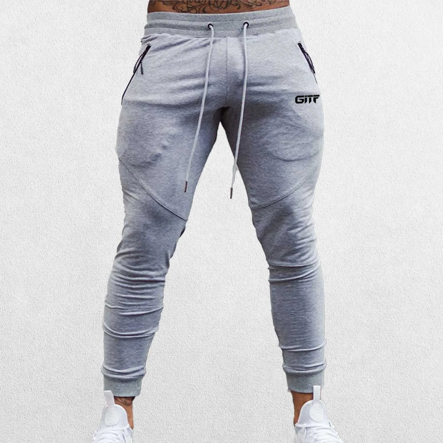 Breathable Men’s Training Joggers with Adjustable Drawstring and Storage Pockets