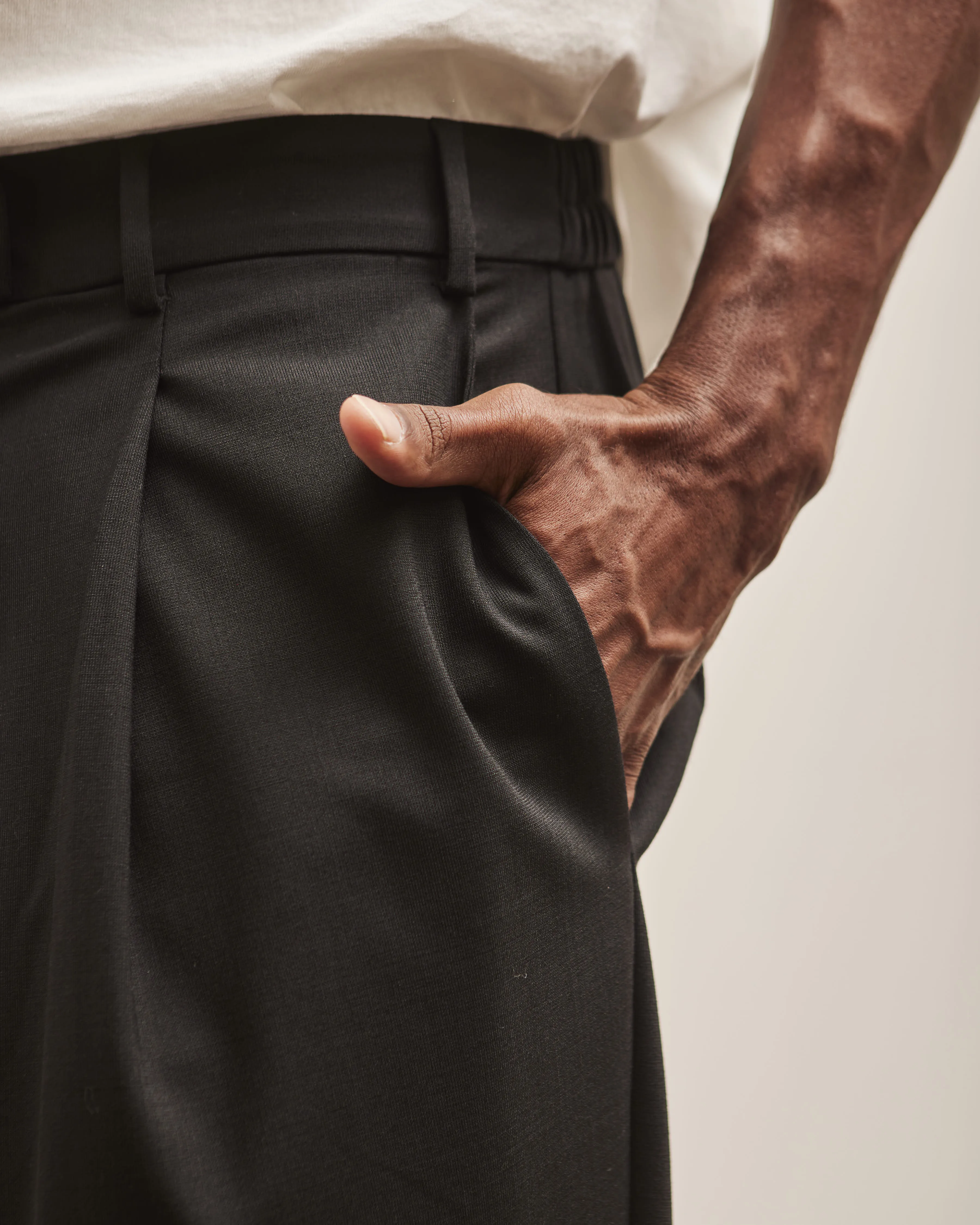 Cordera Unisex Tailoring Masculine Pant, Black