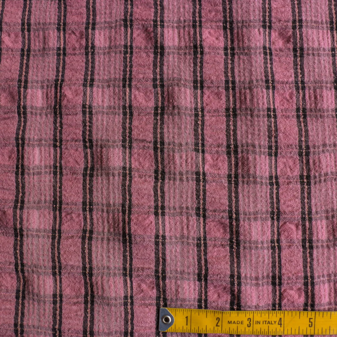 Rosa/Black Seersucker Check