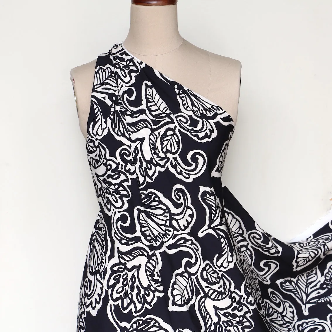 Stardust Foliage Black Viscose Poplin