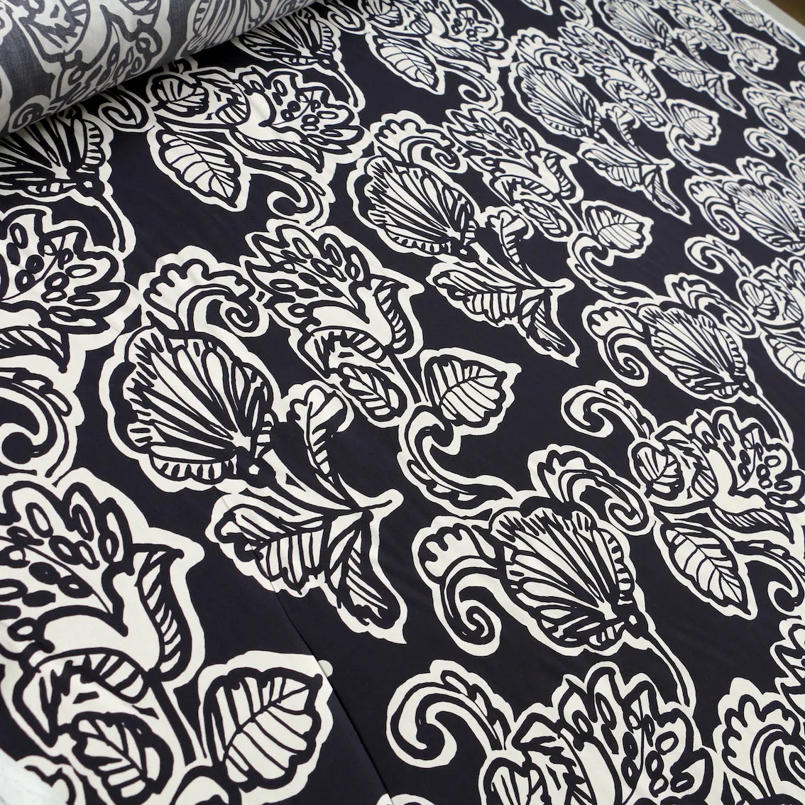Stardust Foliage Black Viscose Poplin