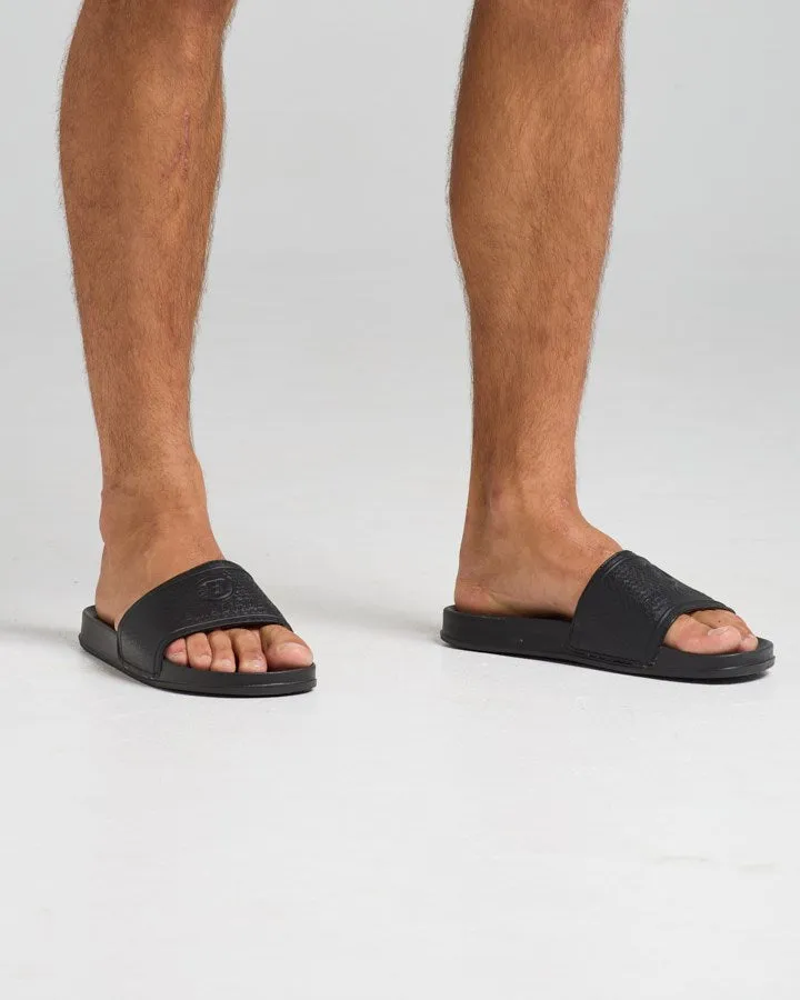 The Mad Hueys HUEYS | SLIDES